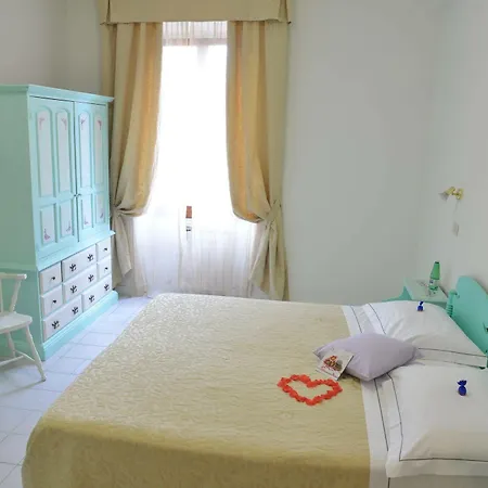 Ξενοδοχείο Astoria & Ninfea 3*